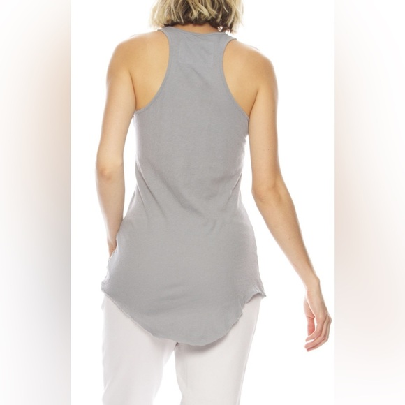 Frank & Eileen Bade Layer Round Hem Tank - Picture 2 of 3